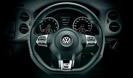 Volkswagen Tiguan R LINE (5NCCZ)