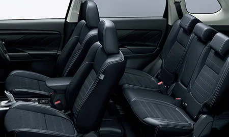 Mitsubishi Outlander Phev G NAVI PACKAGE (GG2W)