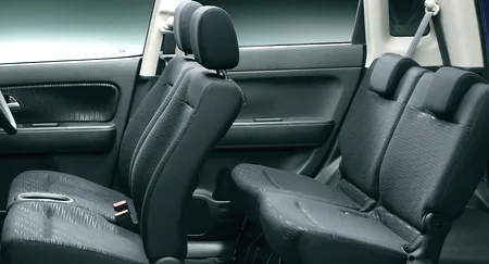 Honda Zest Spark G TURBO (JE1)