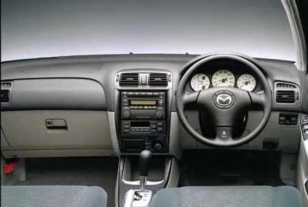 Mazda Capella Wagon SV (GW8W)