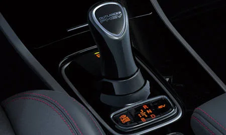Mitsubishi Outlander Phev BLACK EDITION (GG3W)