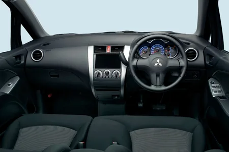 Mitsubishi Colt VERY (Z21A)