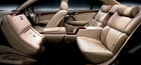 Nissan President SOVEREIGN (PGF50)