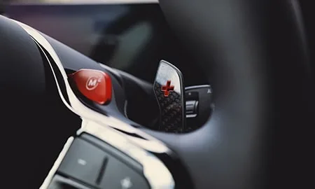 Bmw XM LABEL RED (22CS44)