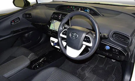 Toyota Prius S SAFETY PLUS (ZVW50)