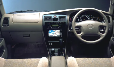 Toyota Hilux Surf SSR-X PACKAGE B (KZN185W)