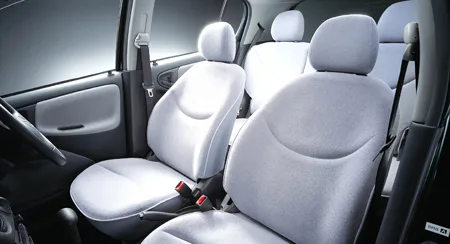 Toyota Vitz CLAVIA (NCP15)