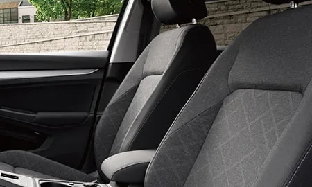 Volkswagen Golf ETSI ACTIVE (CDDFY / CDDLA)