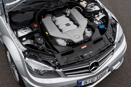 Mercedes Benz Cclass C63 AMG (204077)