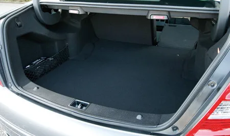 Mercedes Benz Cclass C200 KOMPRESSOR AVANTGARDE (204041 / 204052)