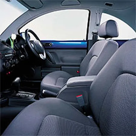 Volkswagen New Beetle PLUS (9CAZJ)