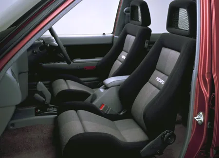 Toyota Hilux Surf SSR (KZN130G)