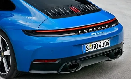 Porsche 911 CARRERA 4 GTS CABRIOLET ()