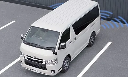 Toyota Hiace Wagon DX (TRH214W)