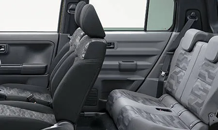 Daihatsu Taft X (LA900S)