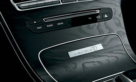 Mercedes Benz Glcclass GLC220D 4MATIC LAUREUS EDITION (253305C / 253342C / 253346 / 253354 / 253905C / 253942C / 253946)