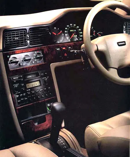 Volvo 960 Estate 960 2.5ESTATE (9B6254W)