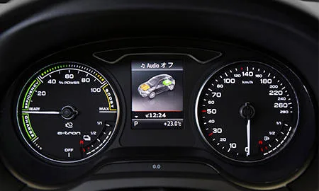 Audi A3 Sportback Etron BASE GRADE (8VCUK)