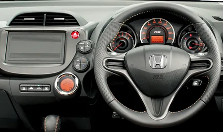 Honda Fit RS (GE8)