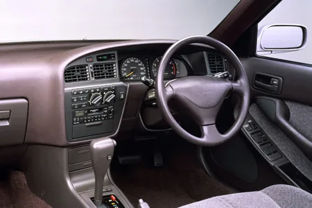 Toyota Camry ZE (CV30)