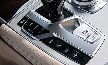 Bmw 7 Series 740E IPERFORMANCE (7D20 / 7H66)