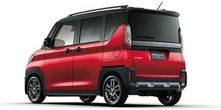 Mitsubishi Delica Mini T (B38A)