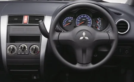 Mitsubishi Colt 1.3RX (Z22A)