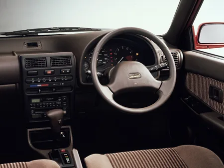 Toyota Starlet SOLEIL L (EP85)