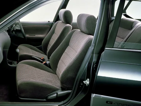 Toyota Corolla Touring Wagon L TOURING (AE100G)