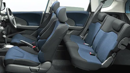 Honda Fit L (GE7)