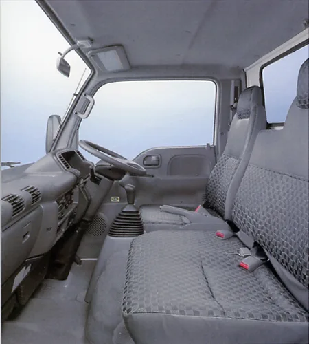 Isuzu Elf Nhs BASE GRADE (ディーゼル) (NHS69A)