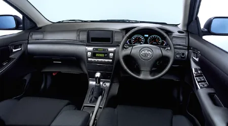 Toyota Corolla Fielder S (ZZE122G)