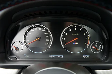 Bmw M5 базовая (FV44M)