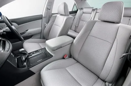 Toyota Crown Hybrid STANDARD PACKAGE (GWS204)