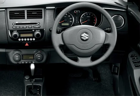 Suzuki Cervo TX (HG21S)