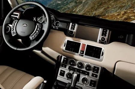 Land Rover Range Rover SUPERCHARGED (LM42S)