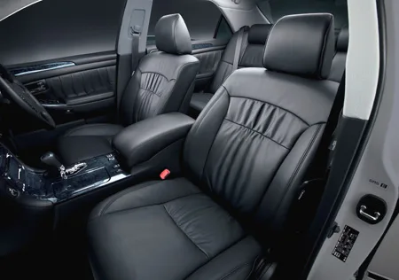 Toyota Crown ATHLETE (GRS182)