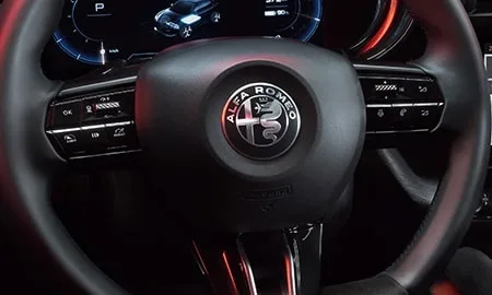 Alfa Romeo Junior ELETTRICA PREMIUM (FH1AR / FH1ARM)