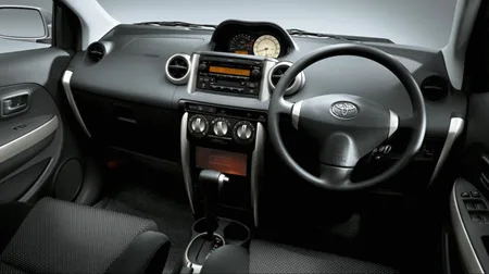 Toyota Ist 1.5 S (NCP65)