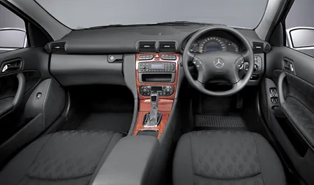 Mercedes Benz Cclass C240 (203061)