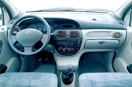 Renault Scenic RX4 (AF4J2)