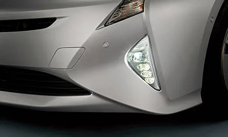 Toyota Prius S SAFETY PLUS TWO TONE (ZVW55)