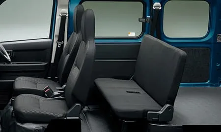 Suzuki E Every 4 SEATER 充電ケーブルレス SPECIFICATION 車 (S781Z)