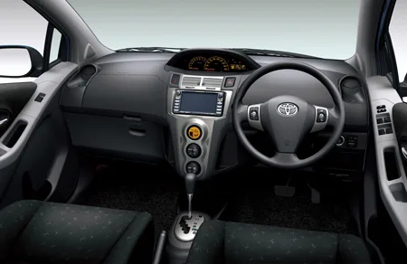 Toyota Vitz U (KSP90)