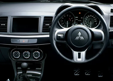 Mitsubishi Lancer GSR EVOLUTION X (CZ4A)