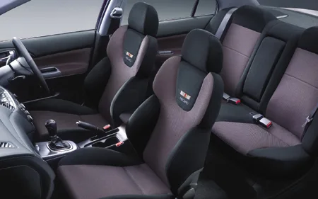 Mitsubishi Lancer MX TOURING (CS2A)