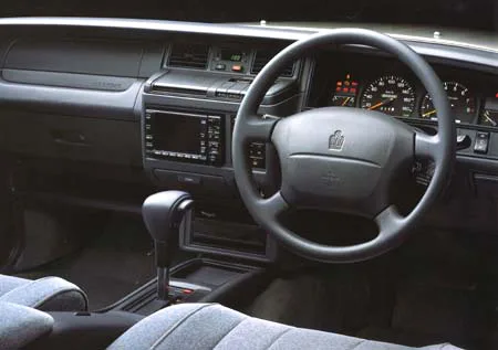 Toyota Crown Stationwagon ROYAL EXTRA (JZS130G)