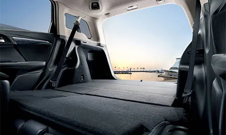Honda Shuttle HYBRID X (GP7)