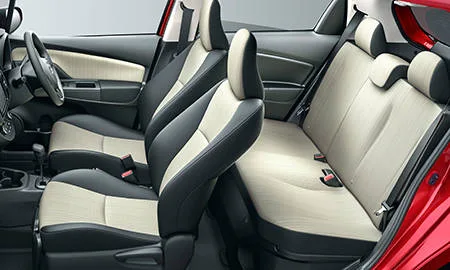 Toyota Vitz HYBRID F (NHP130)