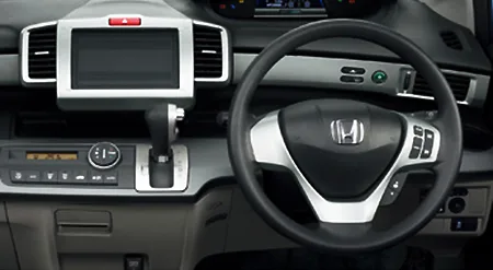 Honda Freed Hybrid JUST SELECTION (GP3)